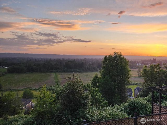 7825 92nd Place NE, Marysville, WA 98270