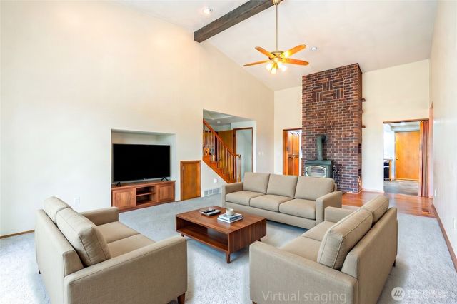 7825 92nd Place NE, Marysville, WA 98270