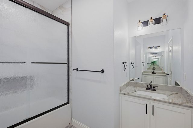 1001 Johnson Trail, Bells, TX 75414