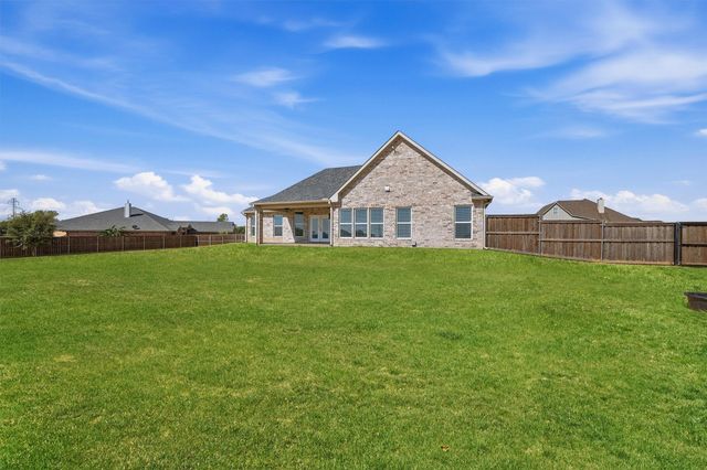 1001 Johnson Trail, Bells, TX 75414
