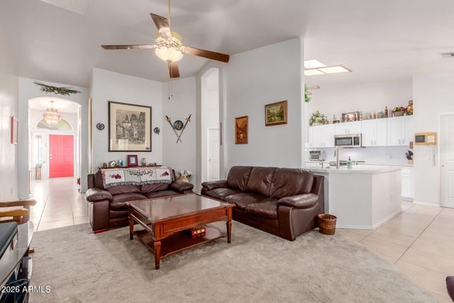 2566 E LYNWOOD Street, Mesa, AZ 85213