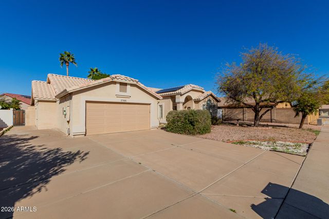 2566 E LYNWOOD Street, Mesa, AZ 85213