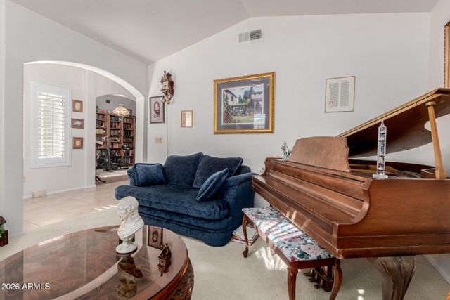 2566 E LYNWOOD Street, Mesa, AZ 85213