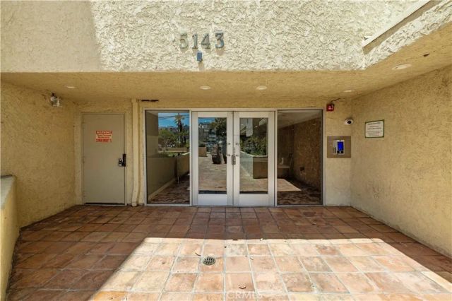 5143 Bakman Avenue 320, North Hollywood, CA 91601