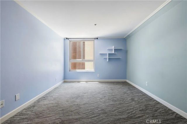 5143 Bakman Avenue 320, North Hollywood, CA 91601