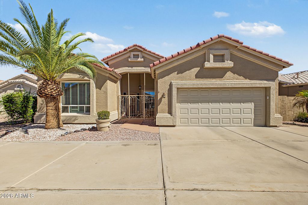 11661 W YUCCA Court, Surprise, AZ 85378