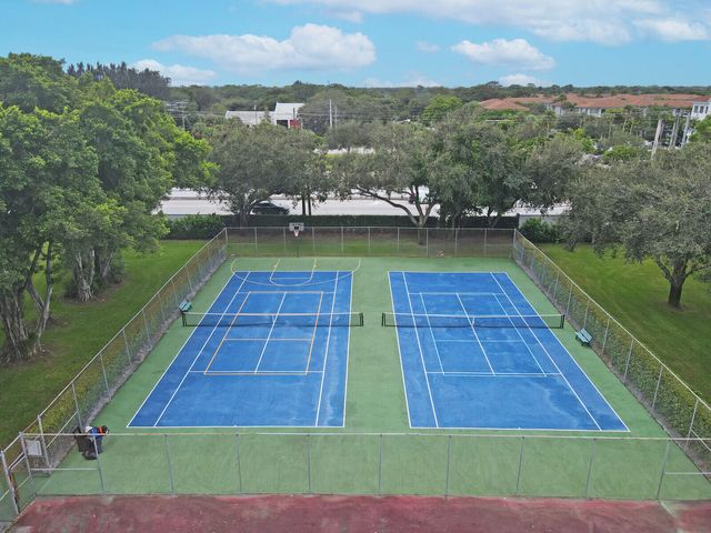3680 ARELIA Drive S, Delray Beach, FL 33445
