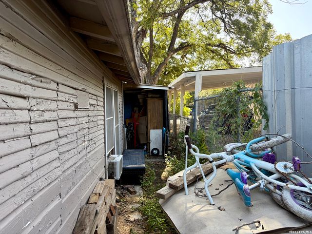 801 MADRID ST, San Antonio, TX 78237