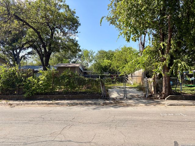 801 MADRID ST, San Antonio, TX 78237