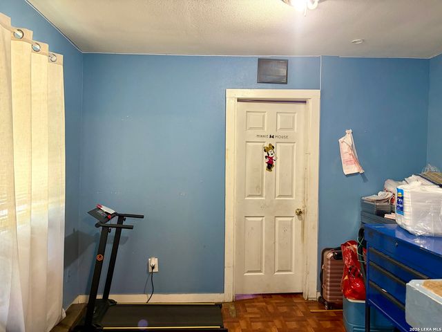 801 MADRID ST, San Antonio, TX 78237