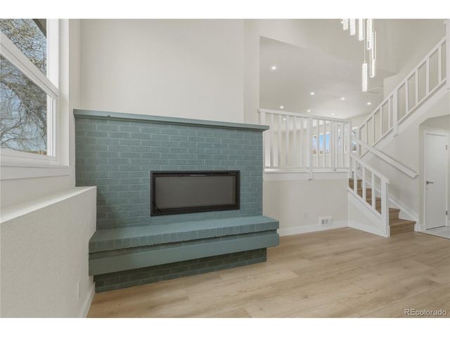 1351 S Peoria Ct, Aurora, CO 80012