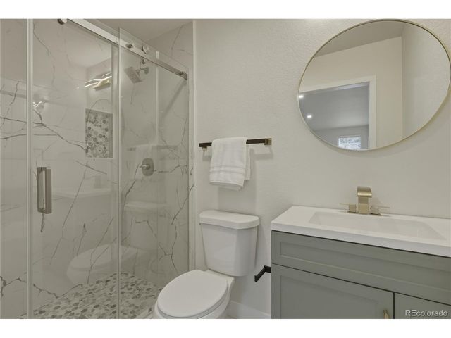 1351 S Peoria Ct, Aurora, CO 80012