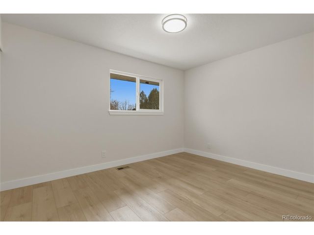 1351 S Peoria Ct, Aurora, CO 80012