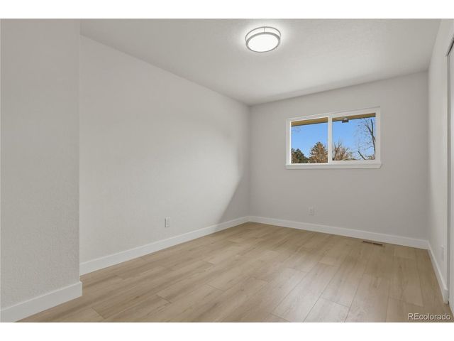 1351 S Peoria Ct, Aurora, CO 80012