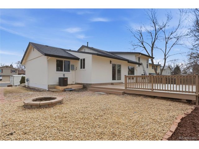 1351 S Peoria Ct, Aurora, CO 80012