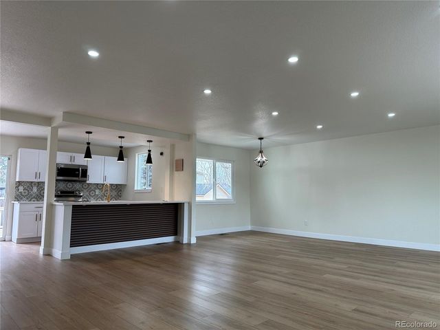 1351 S Peoria Ct, Aurora, CO 80012