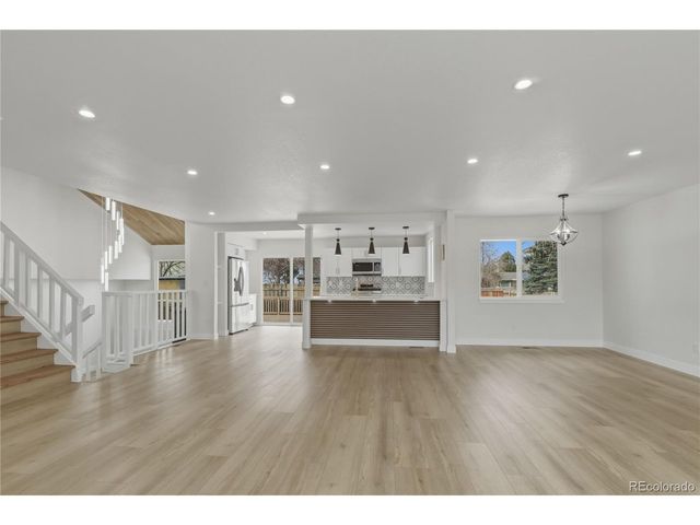 1351 S Peoria Ct, Aurora, CO 80012