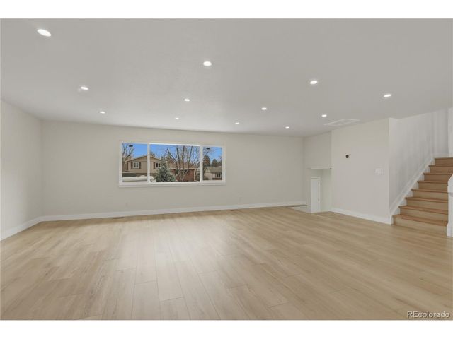 1351 S Peoria Ct, Aurora, CO 80012