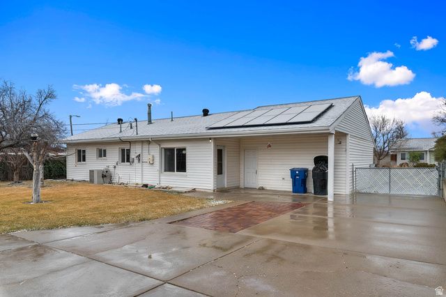 2842 E 7375 S, Cottonwood Heights, UT 84121