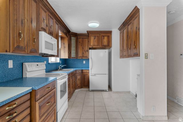 2842 E 7375 S, Cottonwood Heights, UT 84121