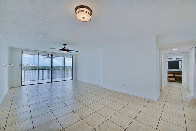 20850 San Simeon Way 5065, Miami, FL 33179