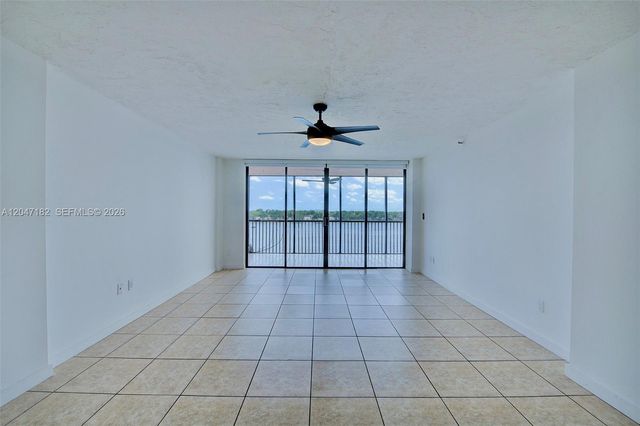 20850 San Simeon Way 5065, Miami, FL 33179