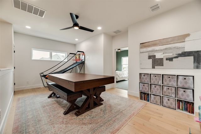 1305 Wolf Ridge Run, Gunter, TX 75058