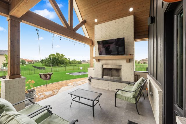 1305 Wolf Ridge Run, Gunter, TX 75058