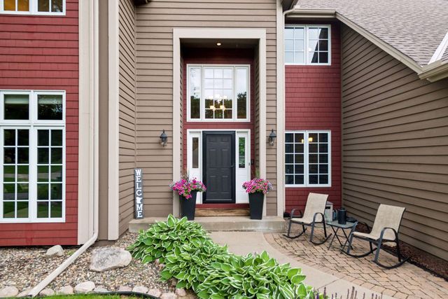 8796 Horizon Ridge, Victoria, MN 55386