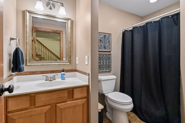 8796 Horizon Ridge, Victoria, MN 55386