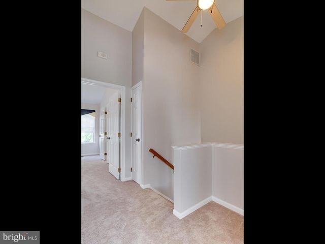 6704 DOROTHY GILES CT, Alexandria, VA 22315