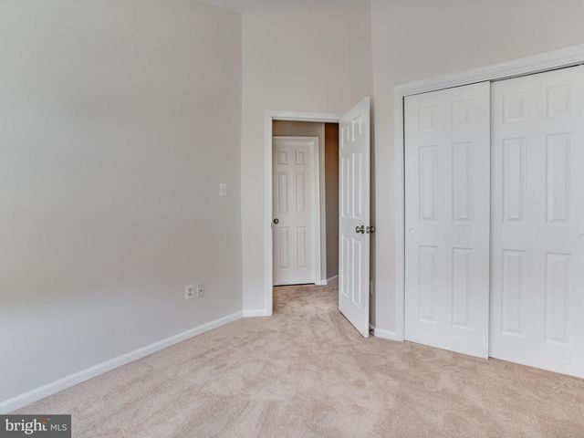 6704 DOROTHY GILES CT, Alexandria, VA 22315