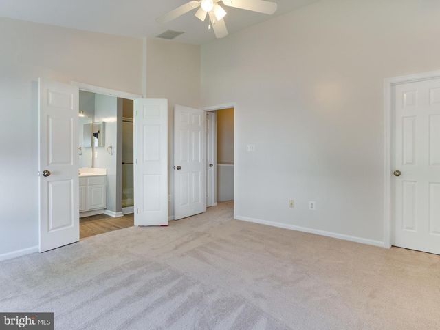 6704 DOROTHY GILES CT, Alexandria, VA 22315