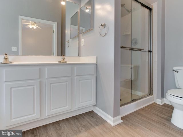 6704 DOROTHY GILES CT, Alexandria, VA 22315