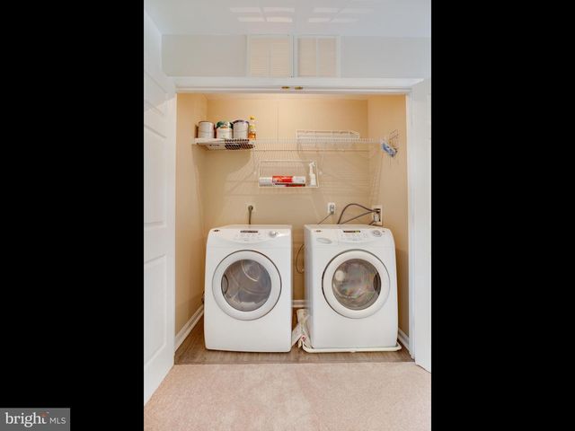 6704 DOROTHY GILES CT, Alexandria, VA 22315