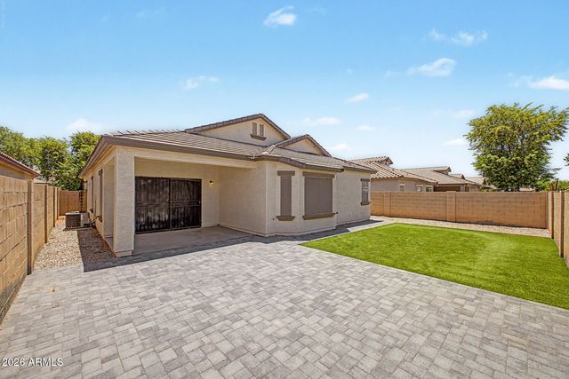 5818 W PEDRO Lane, Laveen, AZ 85339