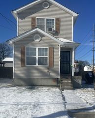 632 S 15th St, Louisville, KY 40203