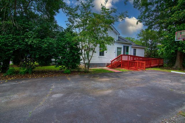 322 Fort Lane, Hamilton, GA 31811