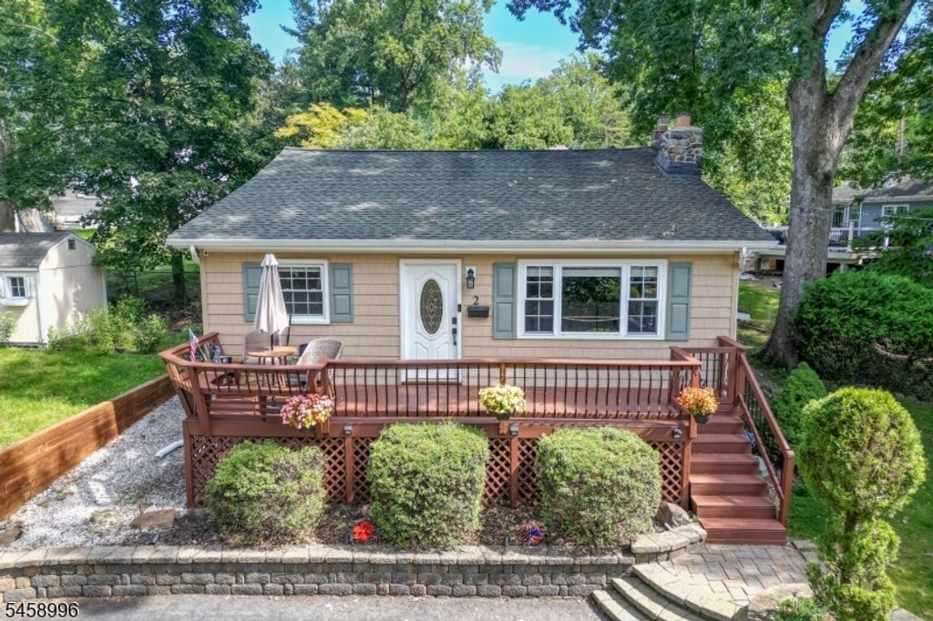 2 Crow Trl, Wayne Twp., NJ 07470 — exterior