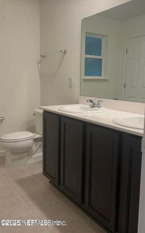 176 RAMBLING BROOK Trail, Jacksonville, FL 32259