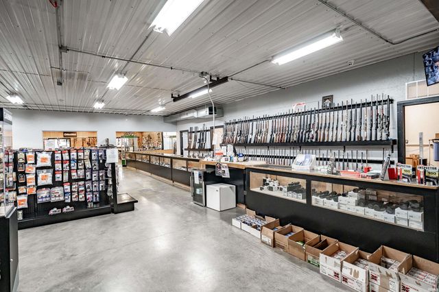 11750 E State Road 205, Laotto, IN 46763