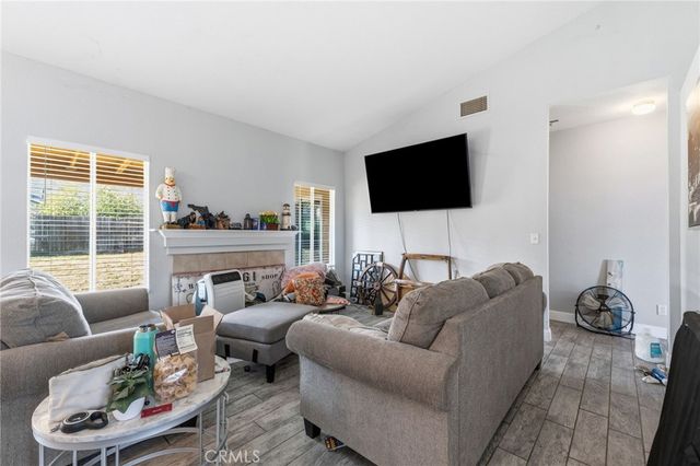 653 Stonewood, Los Banos, CA 93635