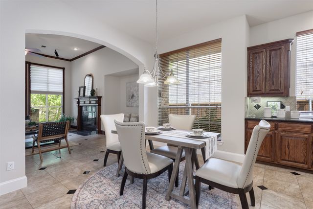 1008 Woodcliff Drive, Mckinney, TX 75072