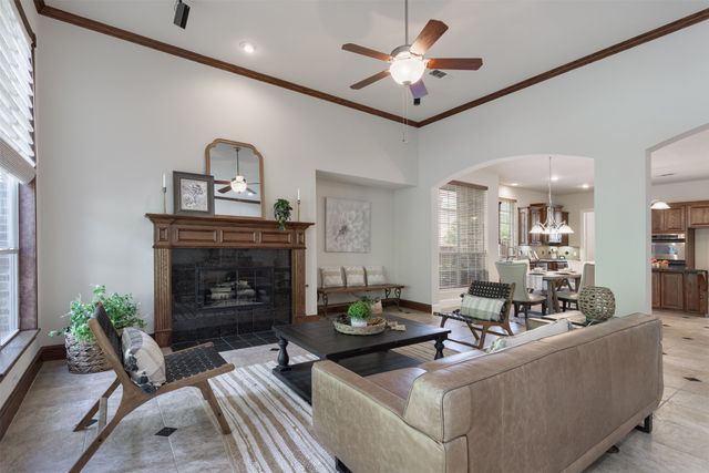 1008 Woodcliff Drive, Mckinney, TX 75072