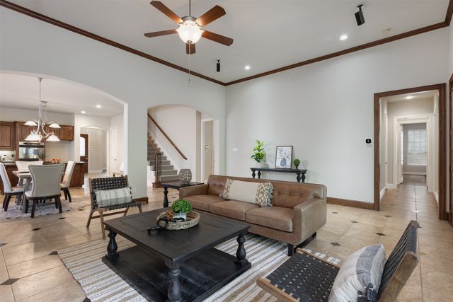 1008 Woodcliff Drive, Mckinney, TX 75072