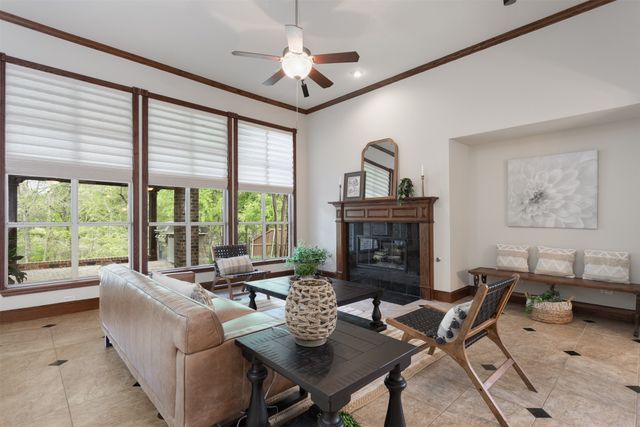 1008 Woodcliff Drive, Mckinney, TX 75072