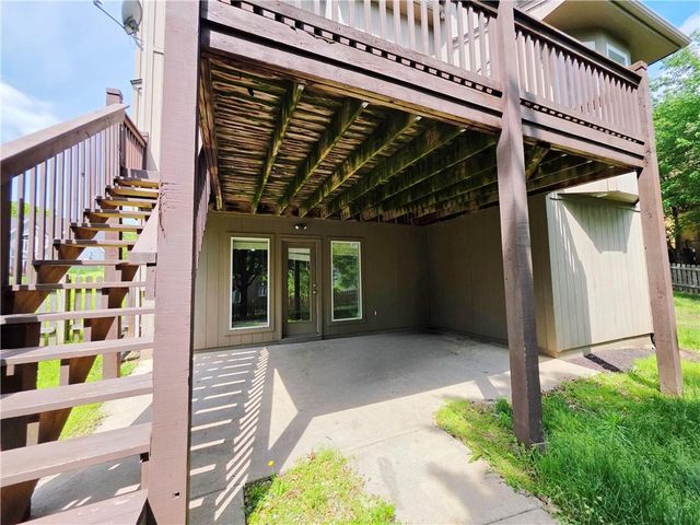 4415 Silverheel Street, Shawnee, KS 66226