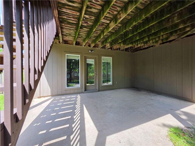 4415 Silverheel Street, Shawnee, KS 66226