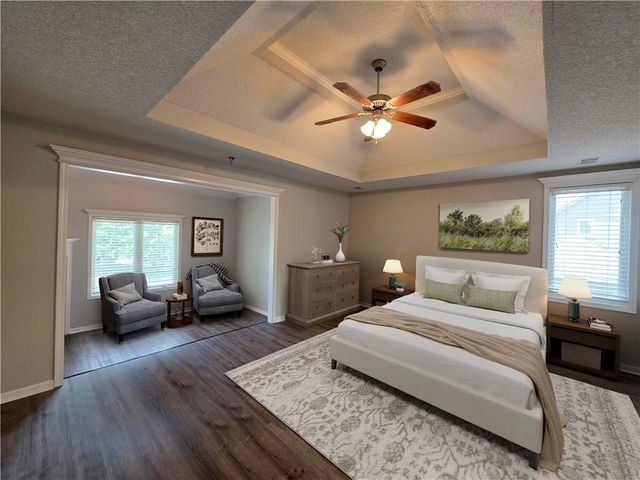 4415 Silverheel Street, Shawnee, KS 66226