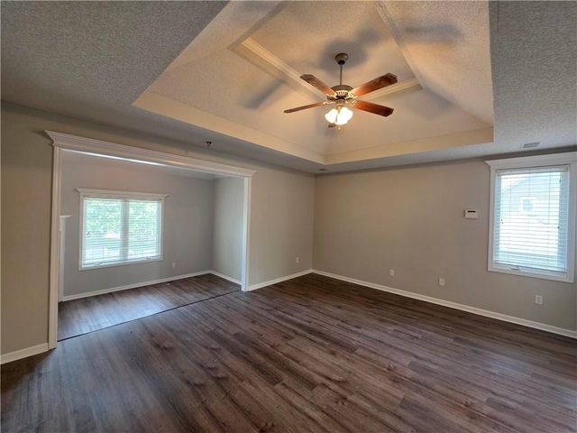 4415 Silverheel Street, Shawnee, KS 66226